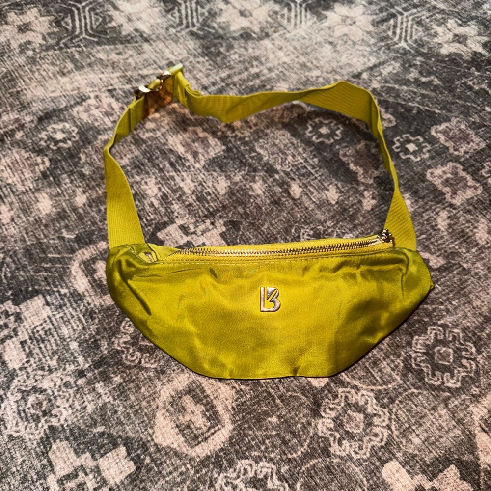 BUFF BUNNY COLLECTION BELT BAG